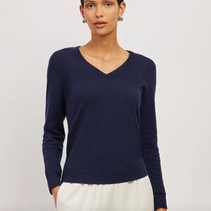 New w/o tags: Mott & Bow Light V-neck Cashmere Sweater, XS, Navy (never worn)